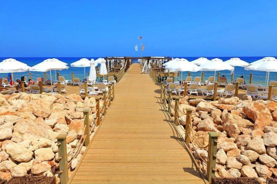 Concorde Luxury Resort & Casino & Convention & Spa Famagusta (Northern Cyprus) Exteriör bild